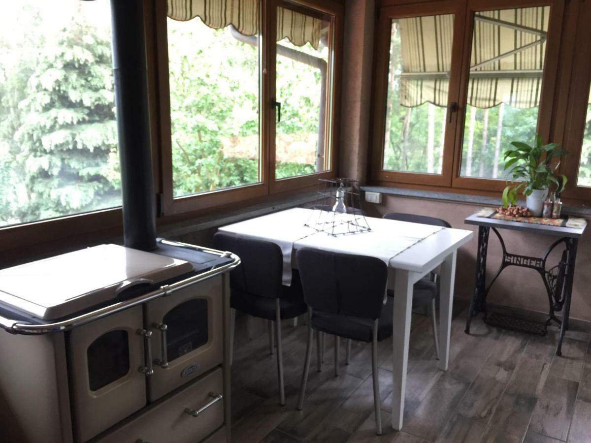 Bella Vista -Malpensa Airport-Leonardo- Apartment Varallo Pombia Luaran gambar